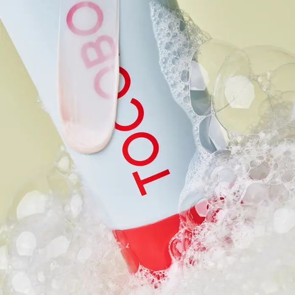 Coconut Clay Cleansing Foam Tocobo