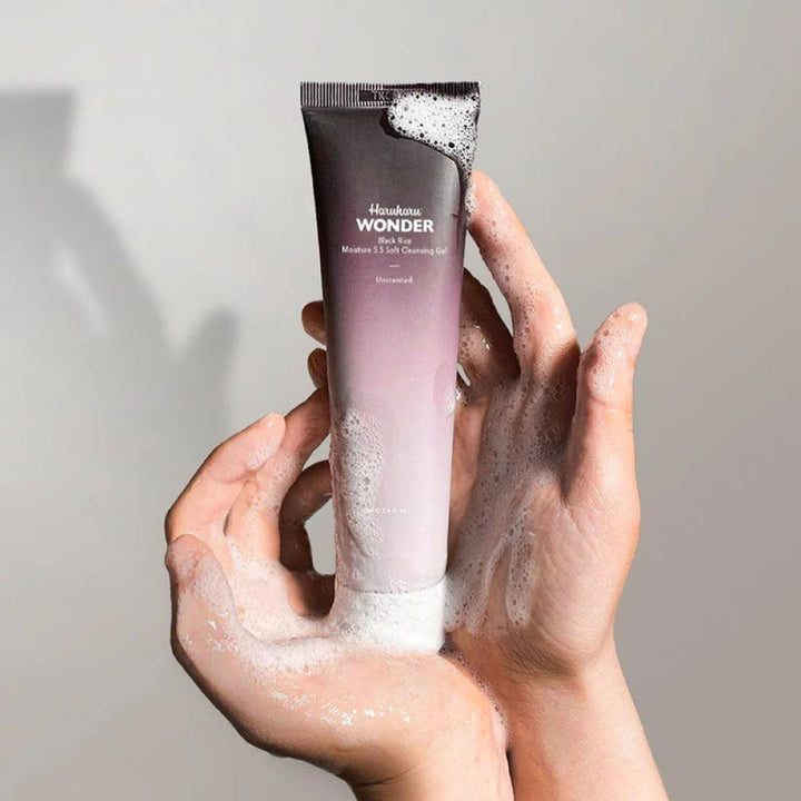 Black Rice Moisture Soft Cleansing Gel Haruharu Wonder
