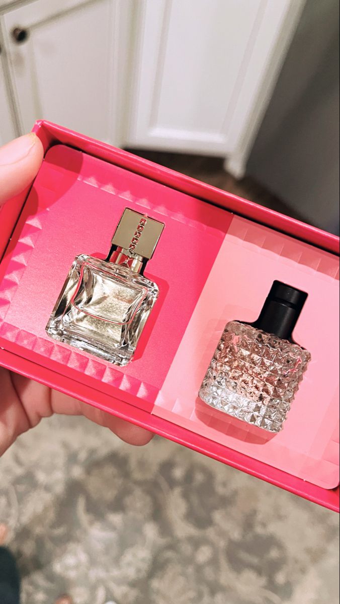 Valentino Mini Born in Roma Perfume Set