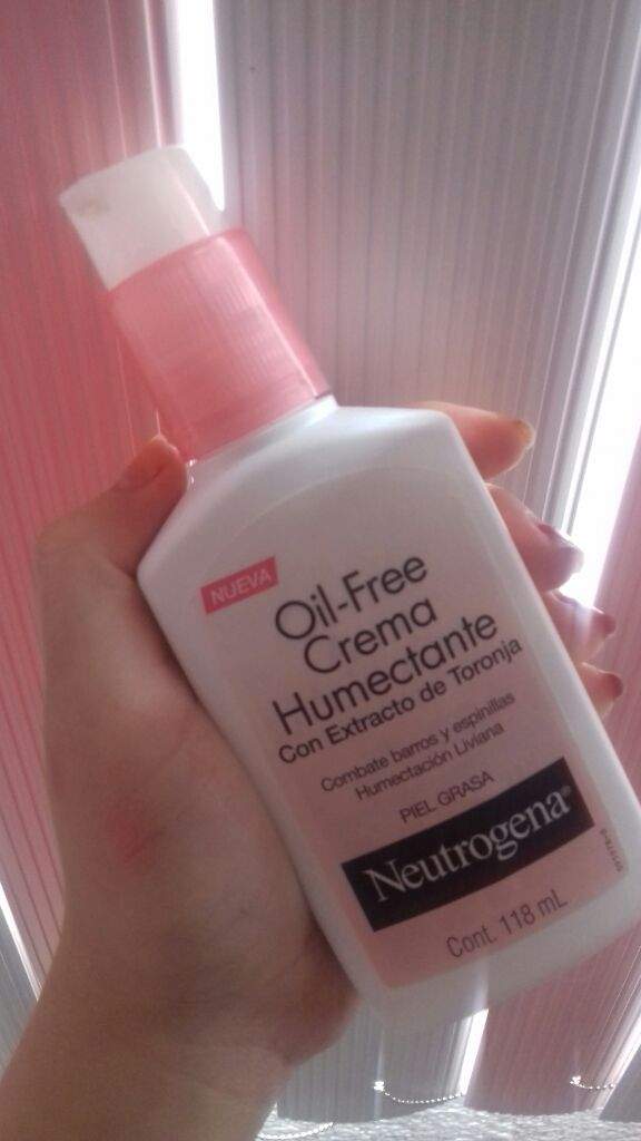 Crema Humectante con Extracto de Toronja Oil Free Neutrogena